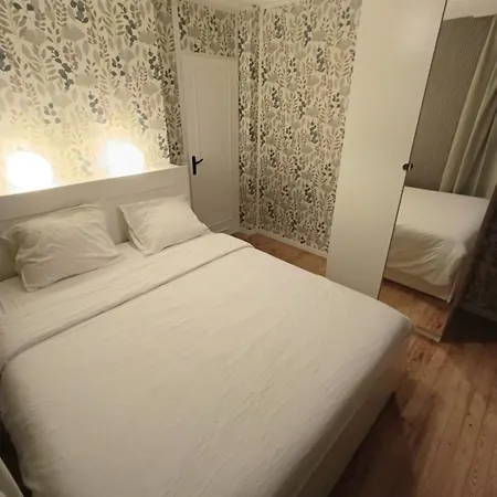 Loft Moderne A Bed & Breakfast *