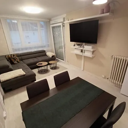 Loft Moderne A Bed & Breakfast